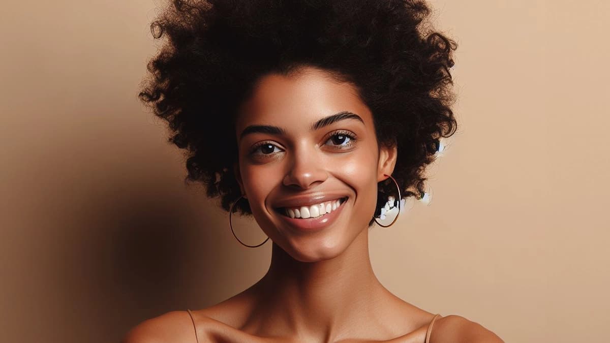 Allow us to groom your facial hair to perfection. From upper lip to sideburns, nose to chin, we've got you covered.
